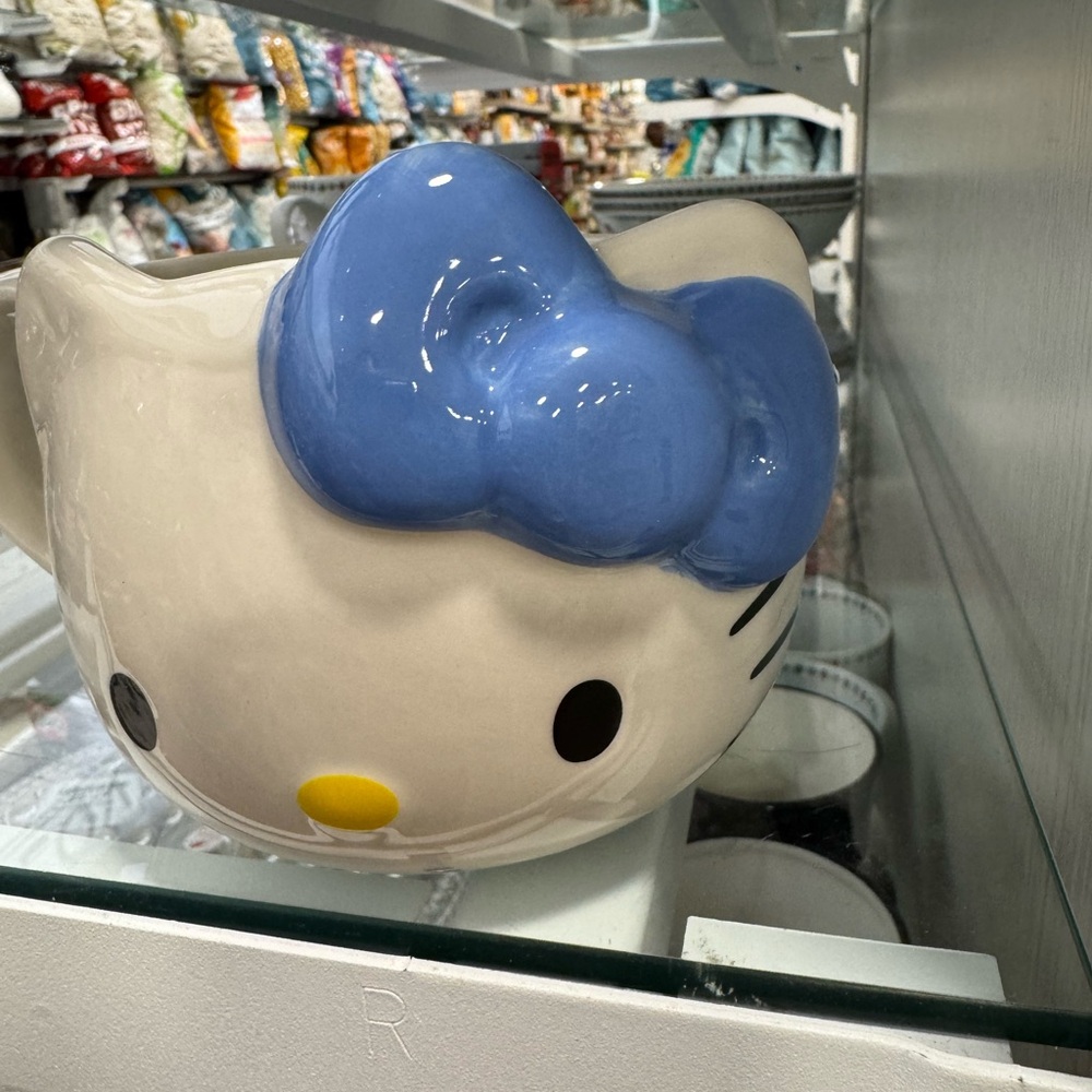 Hello kitty mug - Picture 3 of 4